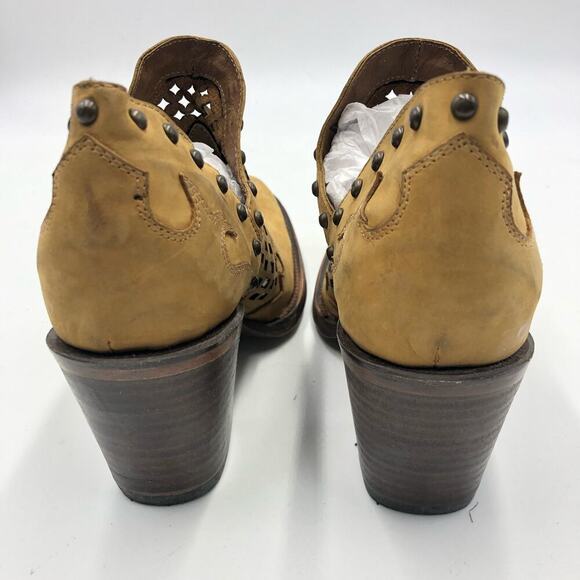 Circle G by Corral Womens Cut Out & Studs Ankle Booties Multicolor Size 8.5 M - Picture 4 of 9